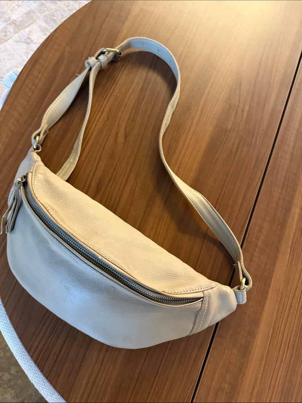 Mandrn Leather Crossbody Belt Bag with Adjustable Strap